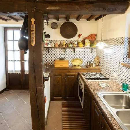 شقة Giuma Tuscany Historic With Patio Near Saturnia Hot Springs