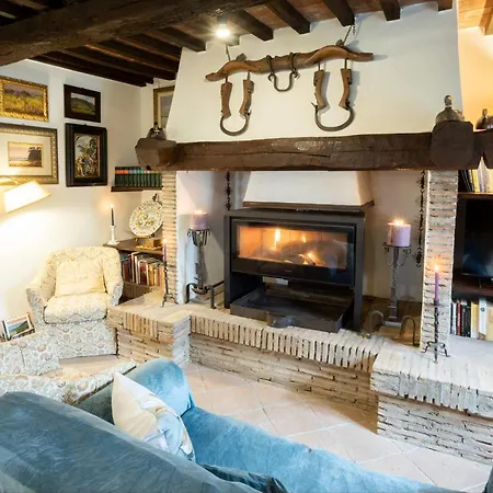 Giuma Tuscany Historic With Patio Near Saturnia